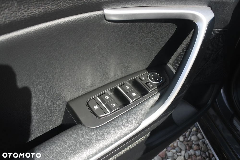 Kia ProCeed 1.5 T-GDI DCT7 OPF GT LINE - 26