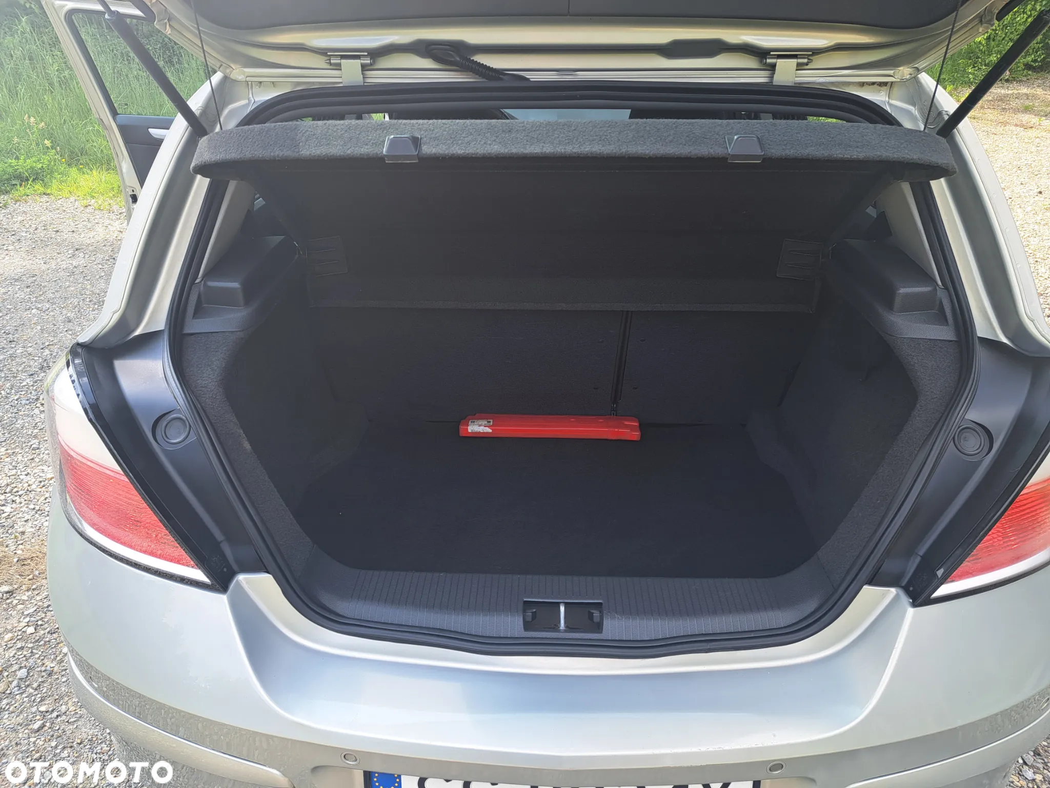 Opel Astra 1.8 NAVI - 29