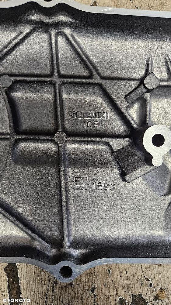 Pokrywa Sprzęgła Suzuki Katana AY50  11341-10E00 - 6
