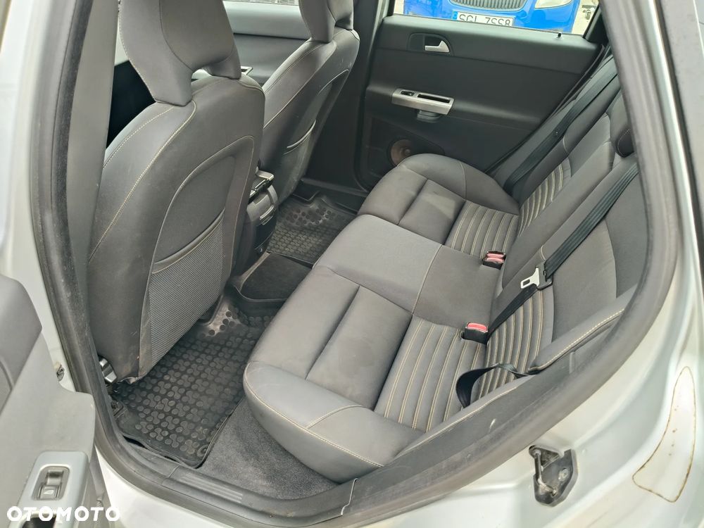 Volvo V50 1.6D - 8