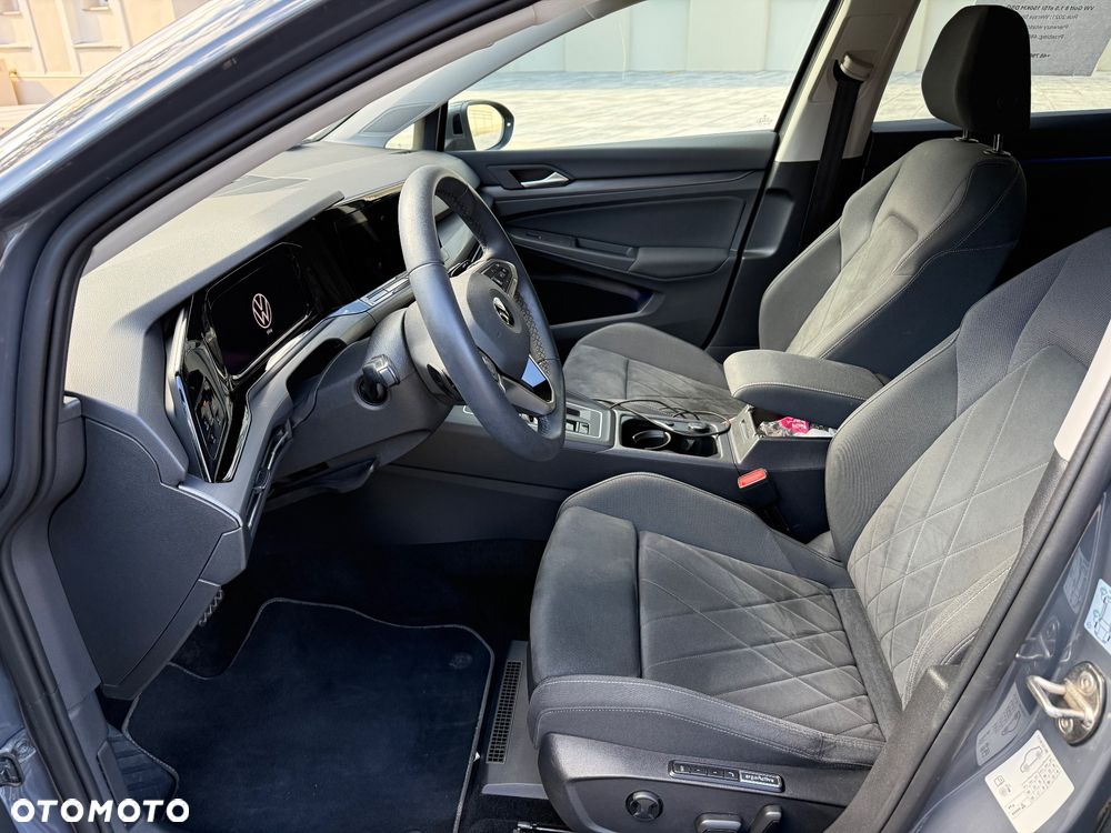 Volkswagen Golf 1.5 eTSI EVO Style DSG - 7