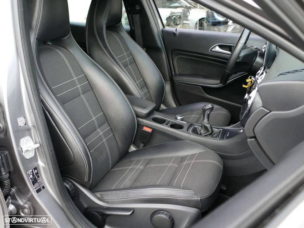 Mercedes-Benz GLA 180 CDi Urban - 26