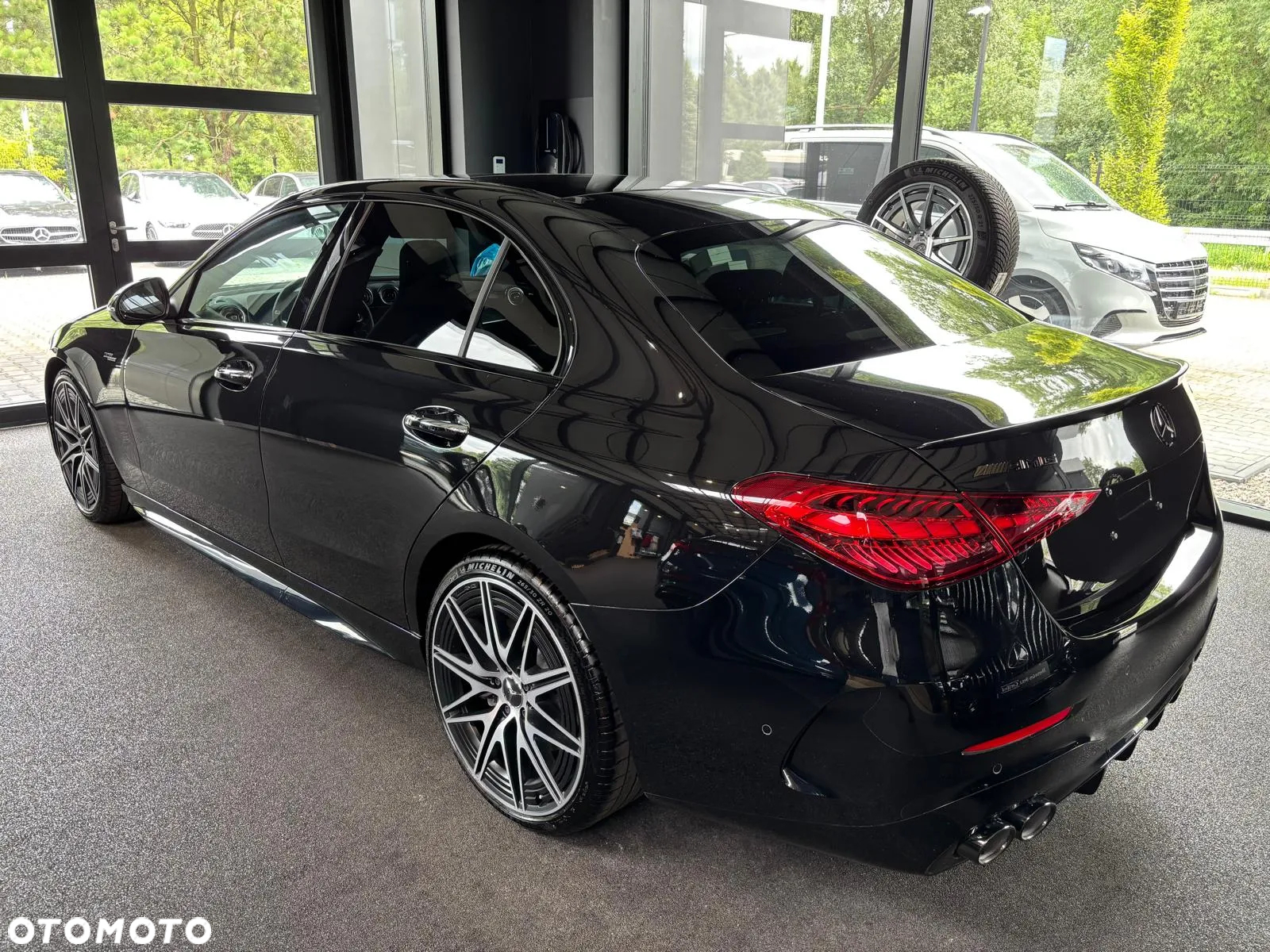Mercedes-Benz Klasa C AMG 43 mHEV 4-Matic - 3