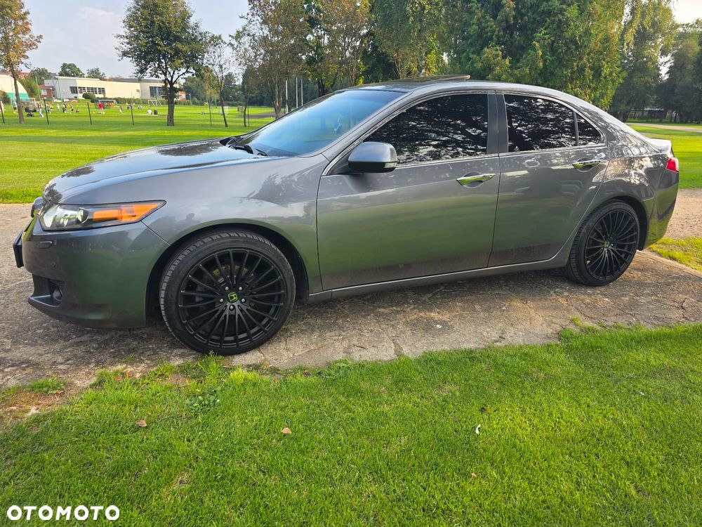 Honda Accord 2.0 Executive Nav - 11