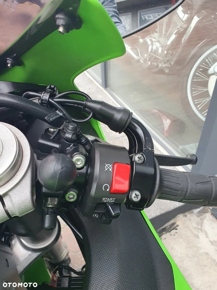 Kawasaki Ninja - 14