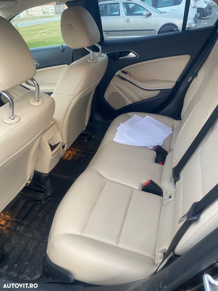 Mercedes-Benz GLA 200 (CDI) d - 22