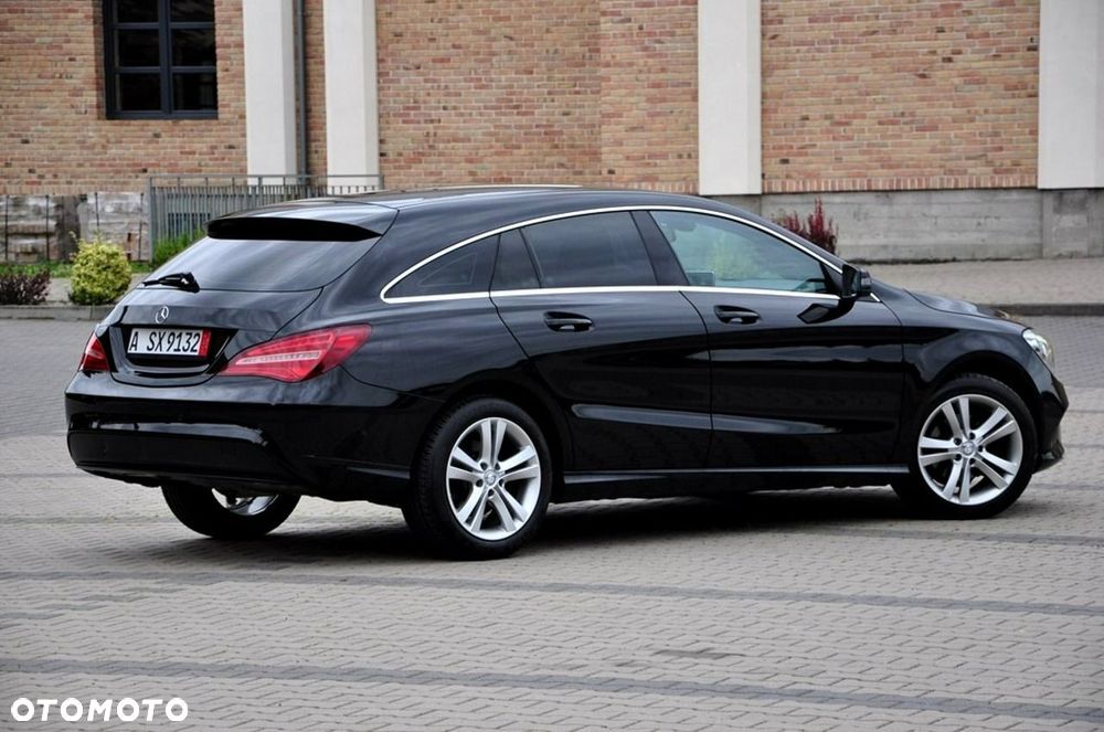 Mercedes-Benz CLA - 11