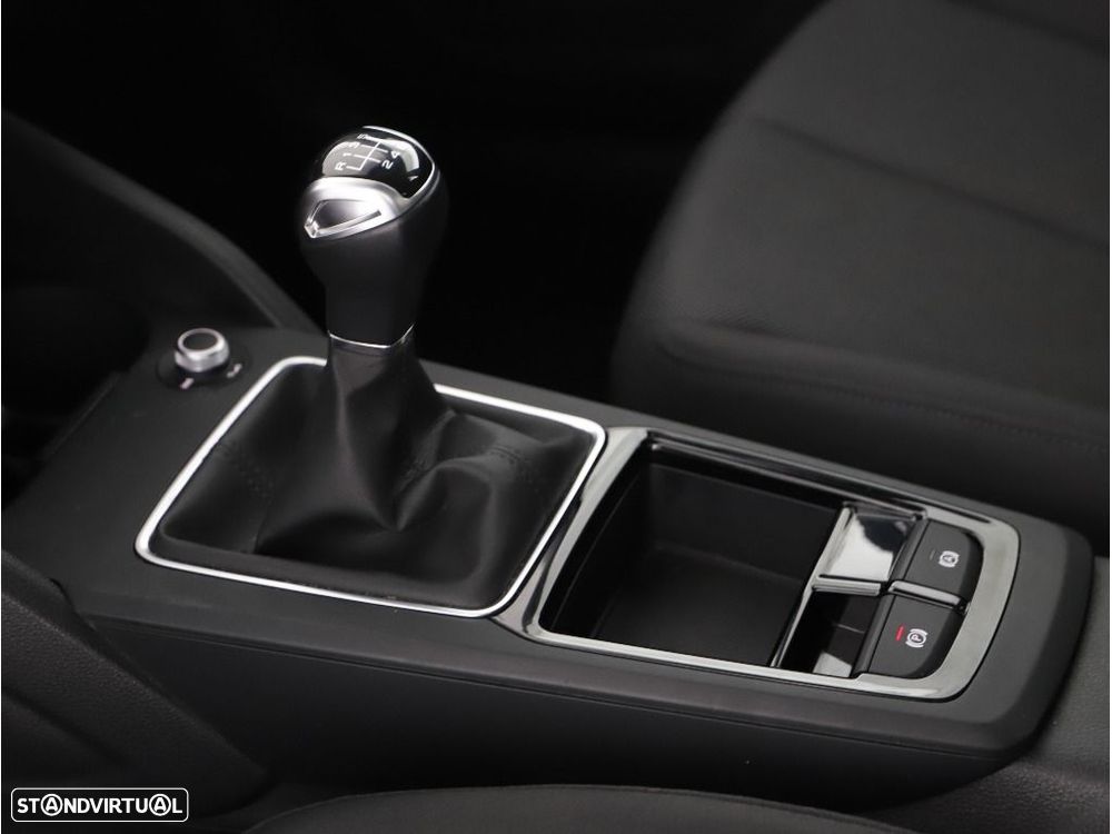 Audi Q2 30 TFSI Advanced - 24