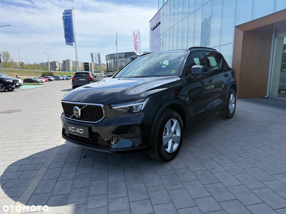 Volvo XC 40 B3 Essential - 4