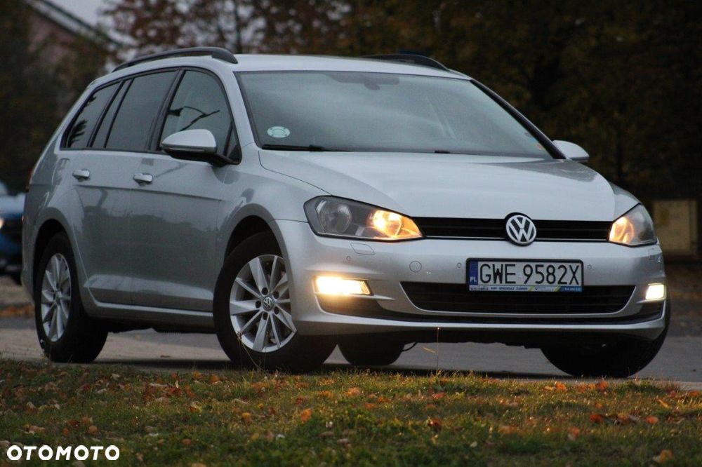Volkswagen Golf 1.4 TSI BMT Comfortline - 37