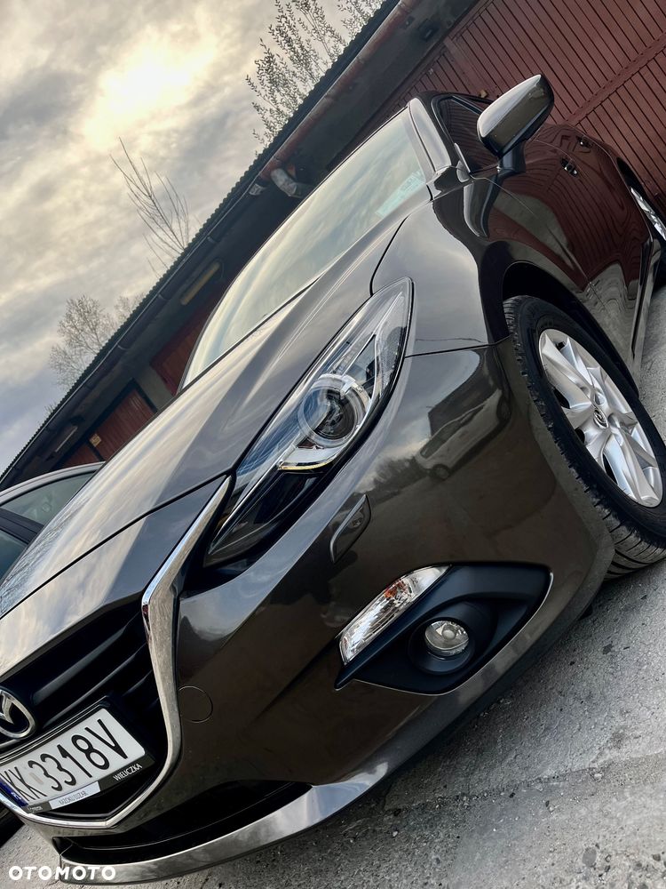 Mazda 3 - 5
