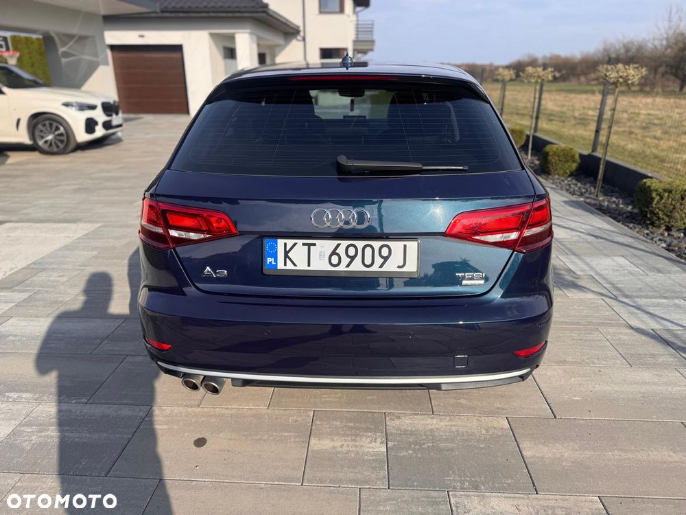 Audi A3 Sportback - 9