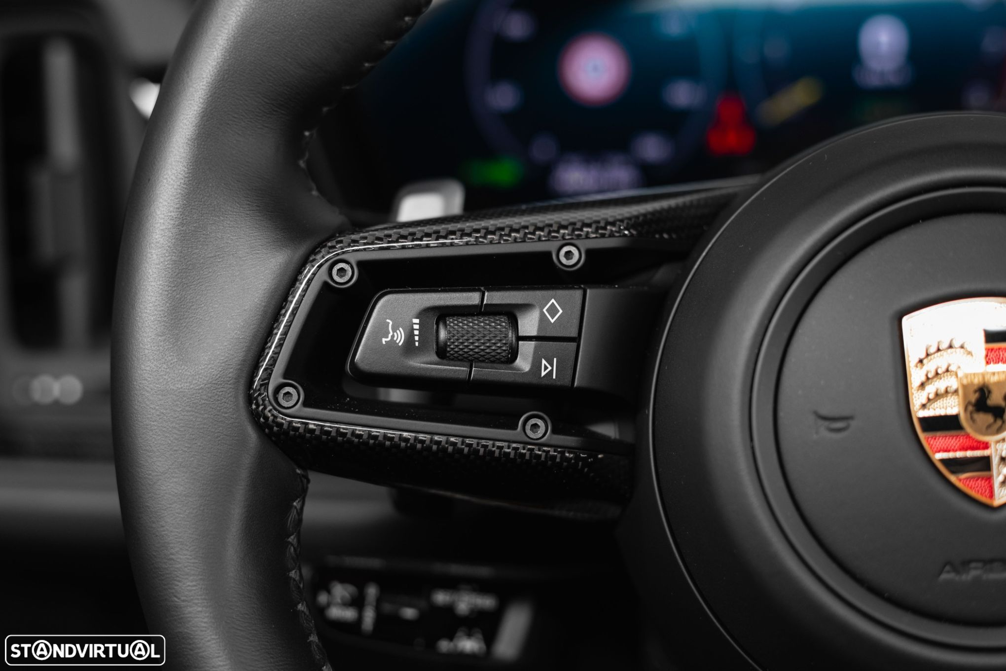 Porsche Cayenne Coupé Turbo E-Hybrid Pacote GT - 26