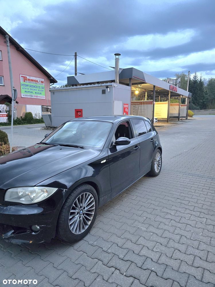 BMW Seria 1 2006 photo 2