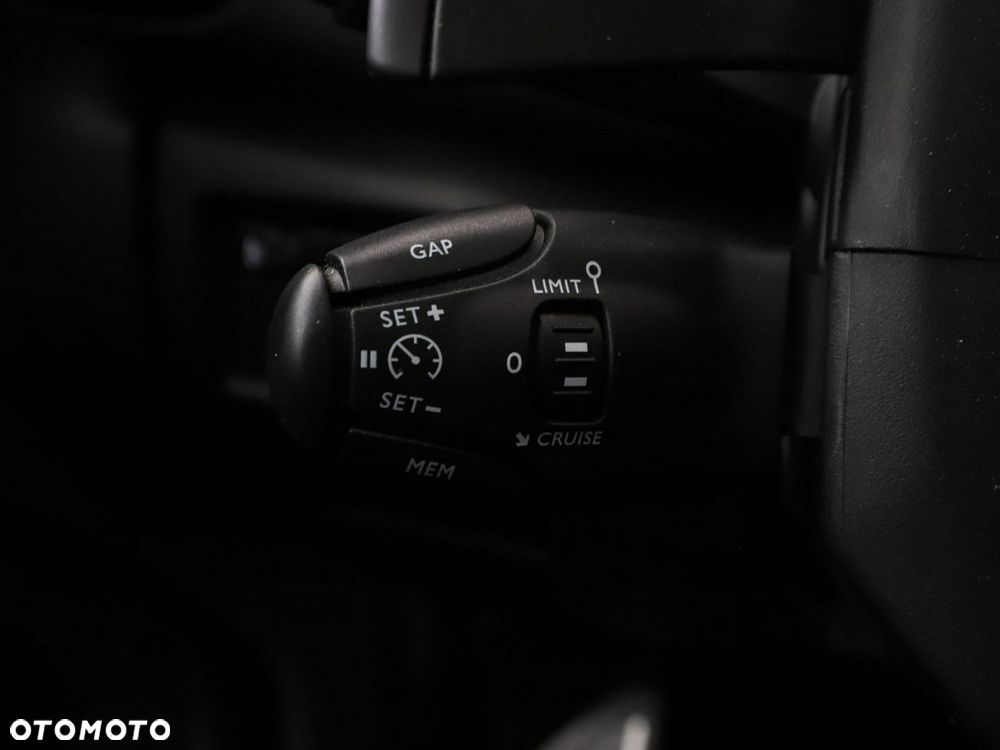 Citroën C5 Aircross 225 e-EAT8 SHINE PACK - 37