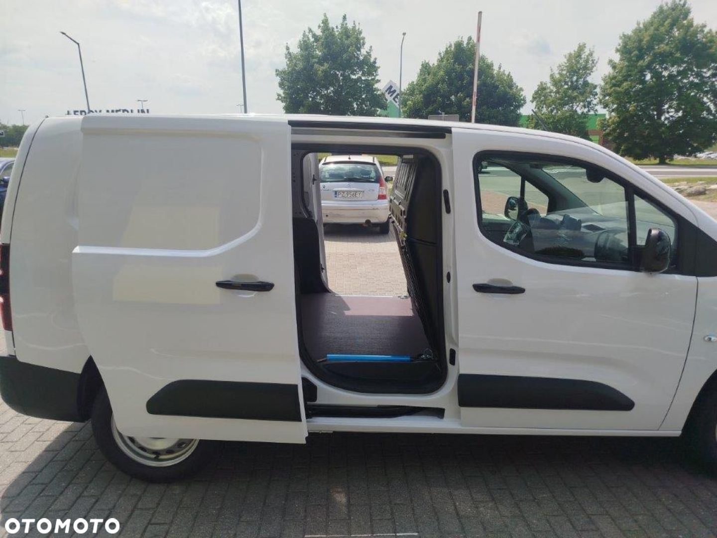 Citroën BERLINGO VAN - 12
