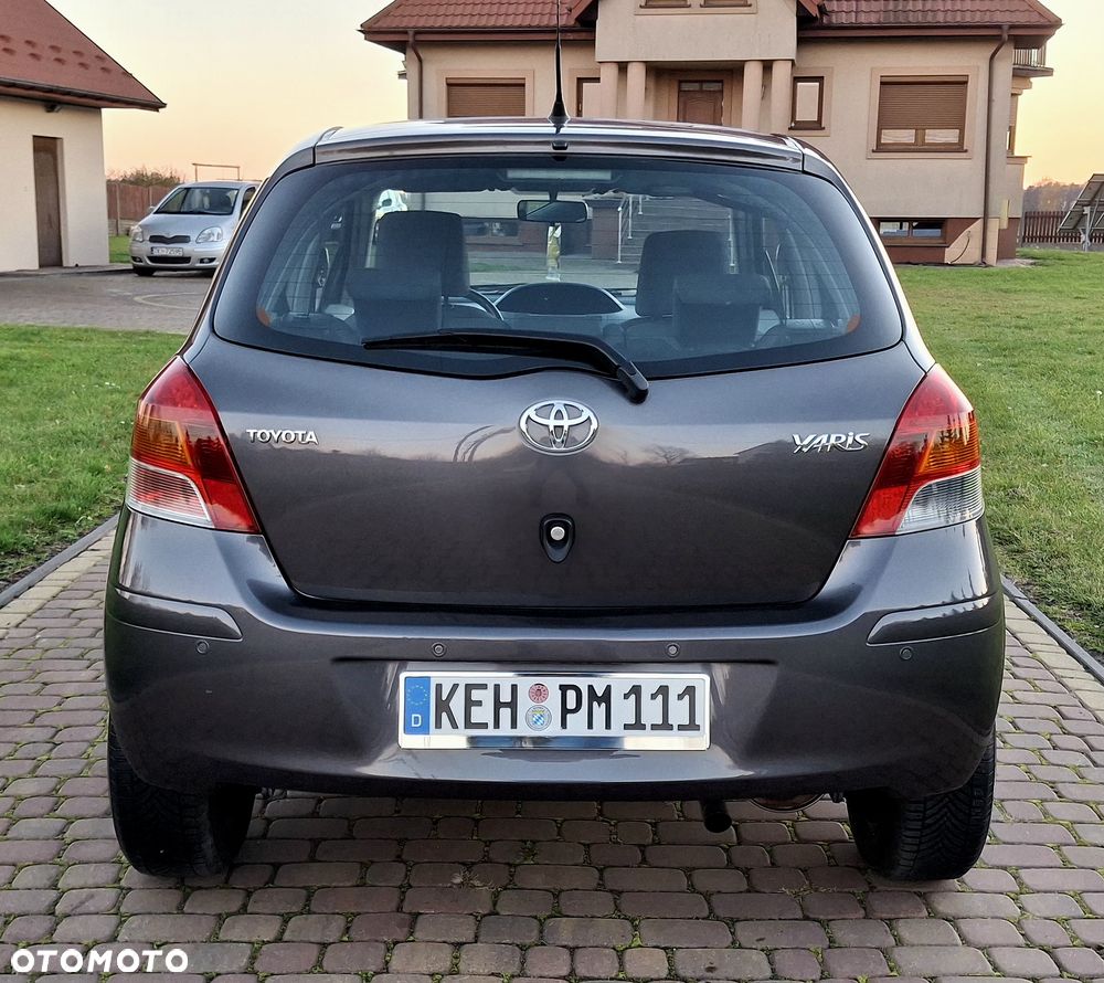 Toyota Yaris 1.33 VVT-i Cool+ - 6