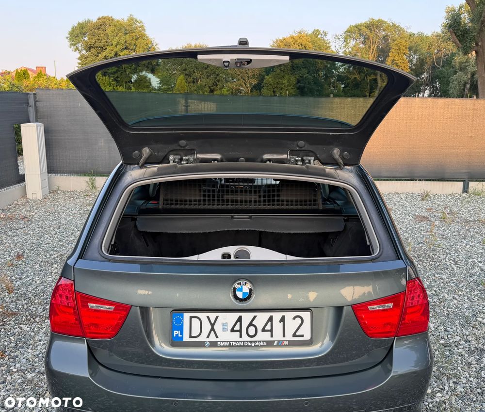 BMW Seria 3 - 26