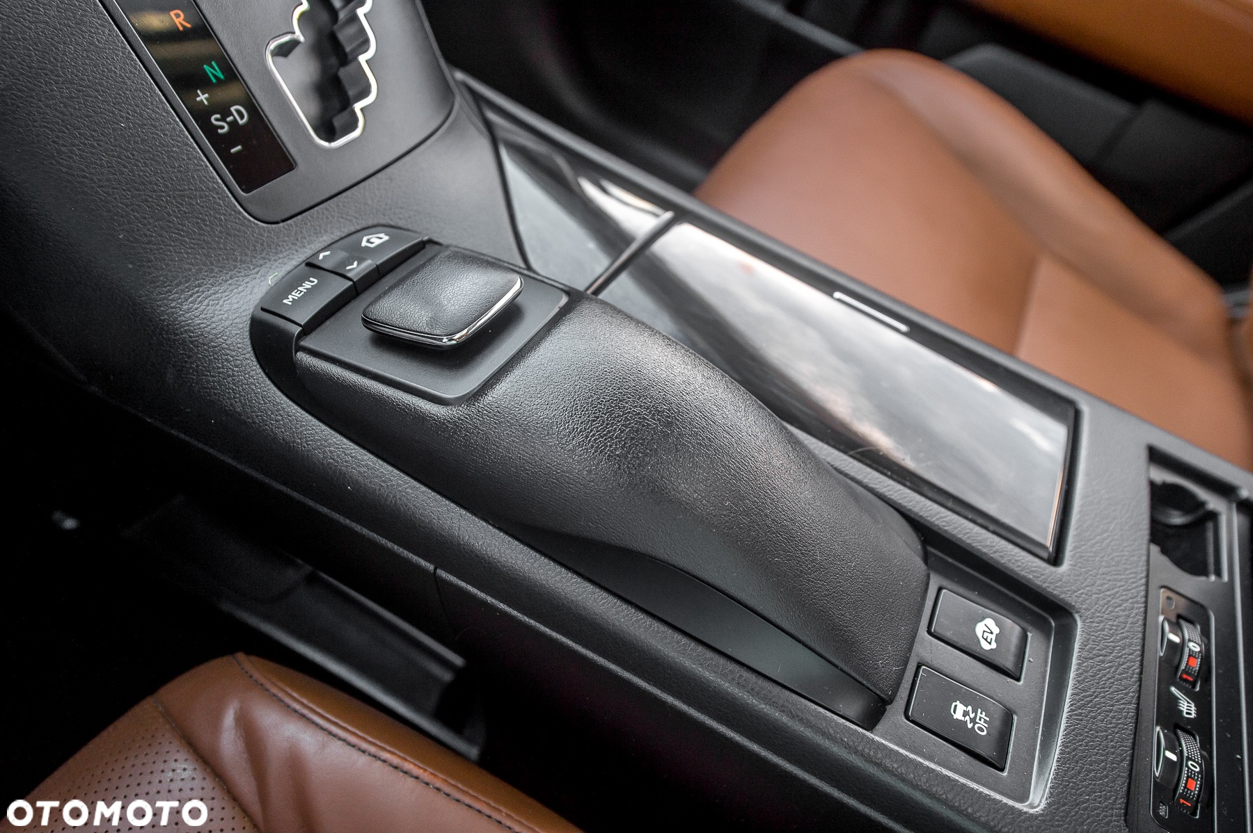 Lexus RX 450h (hybrid) Executive Line - 19
