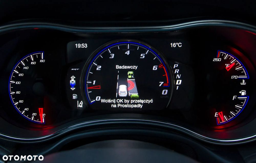 Jeep Grand Cherokee SRT - 19