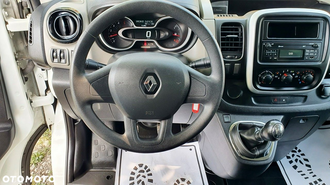 Renault Trafic - 24