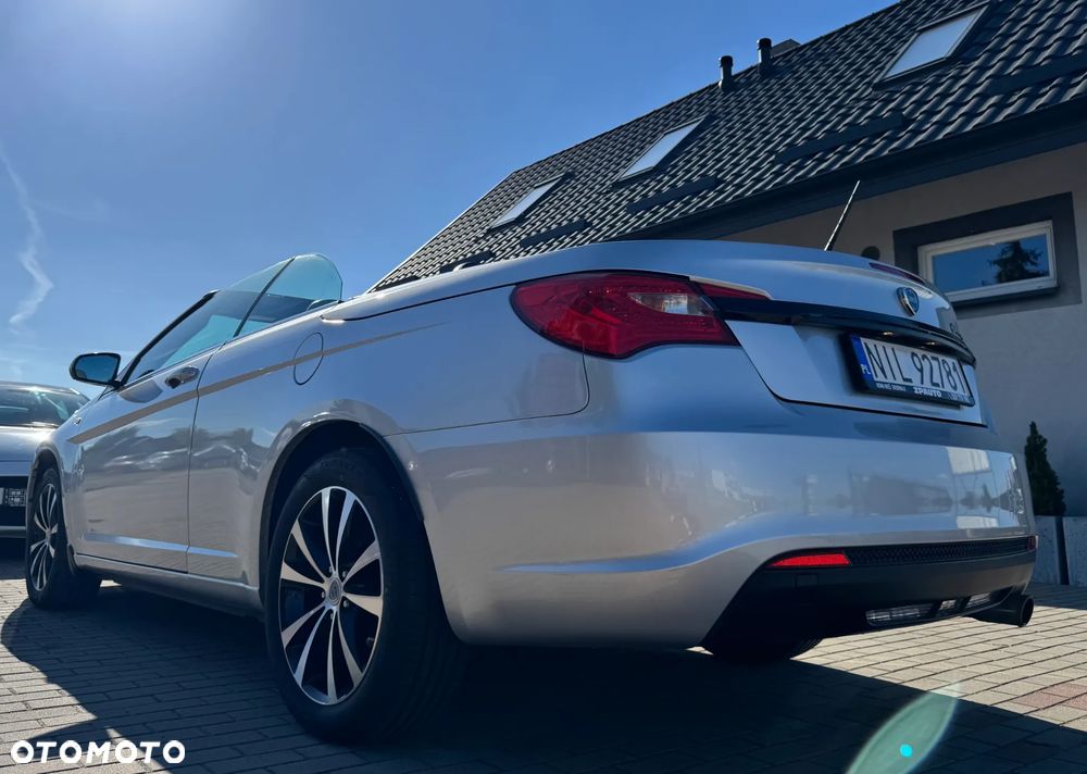 Chrysler 200 - 11
