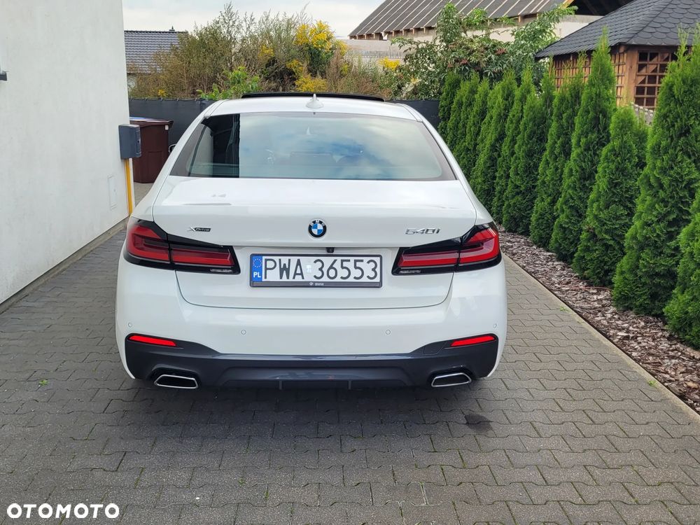 BMW Seria 5 540i xDrive M Sport sport - 9