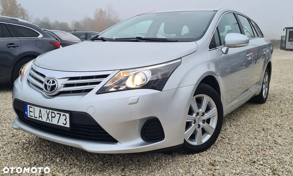 Toyota Avensis - 6