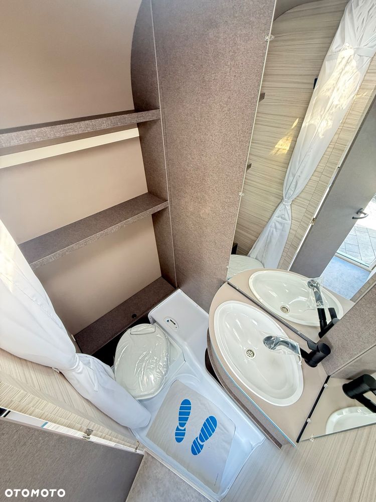 Dethleffs C Joy 420QSH Activ - 13