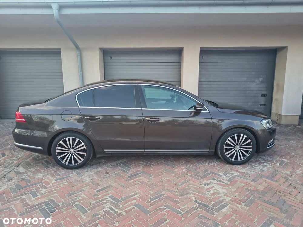 Volkswagen Passat 2.0 TSI Highline - 4