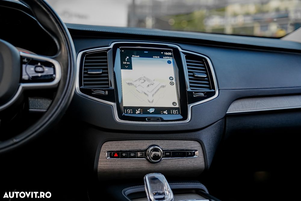 Volvo XC 90 T8 AWD Recharge Ultimate Bright - 28