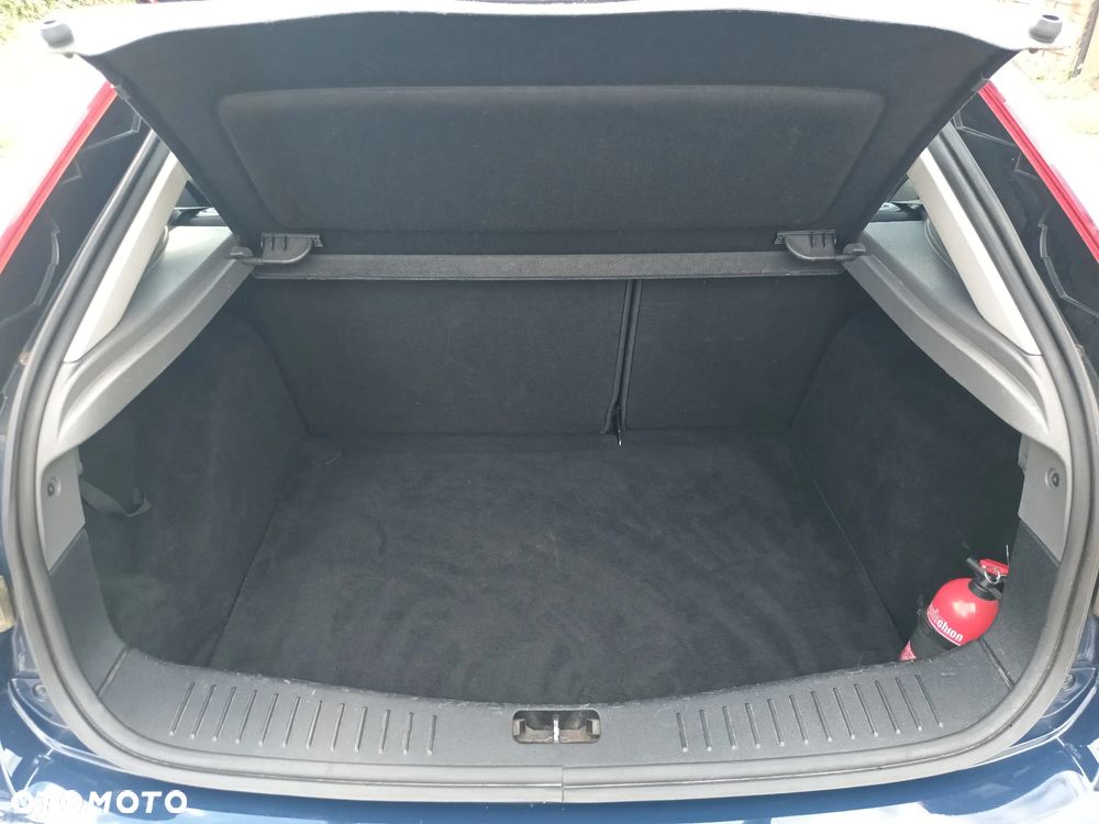 Ford Focus 1.6 Gold X - 27