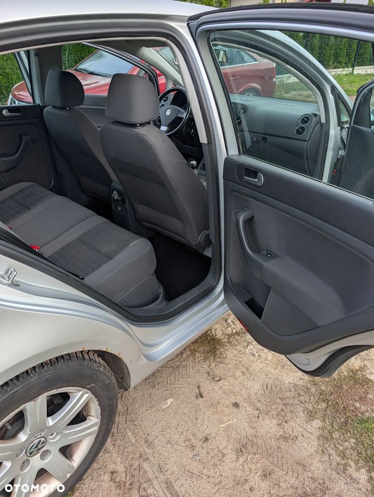 Volkswagen Golf Plus - 4