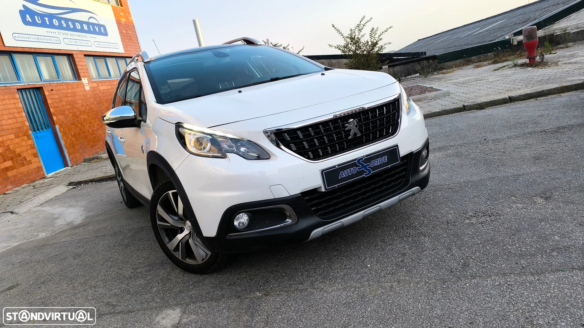 Peugeot 2008 1.6 BlueHDi Crossway - 6