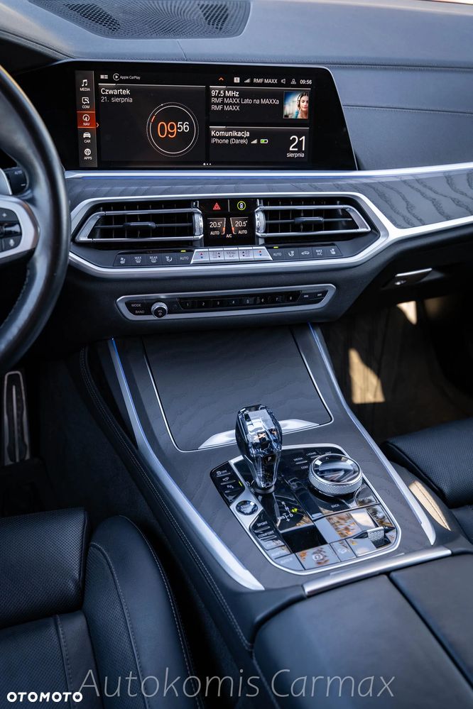 BMW X7 xDrive40i - 16