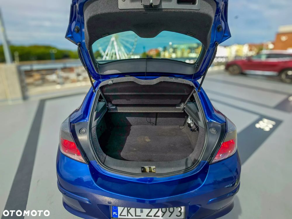 Opel Astra 1.6 T Sport - 19