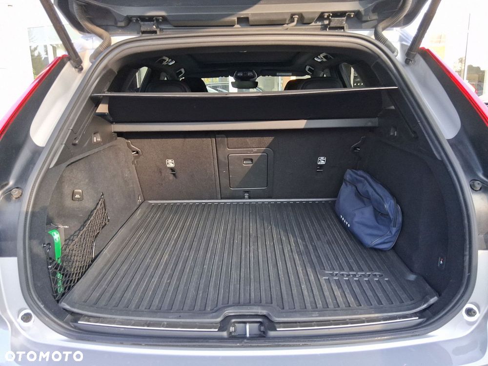 Volvo XC 60 - 25