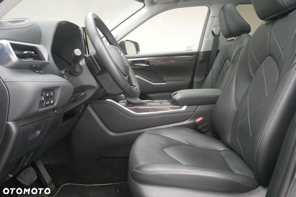 Toyota Highlander - 12