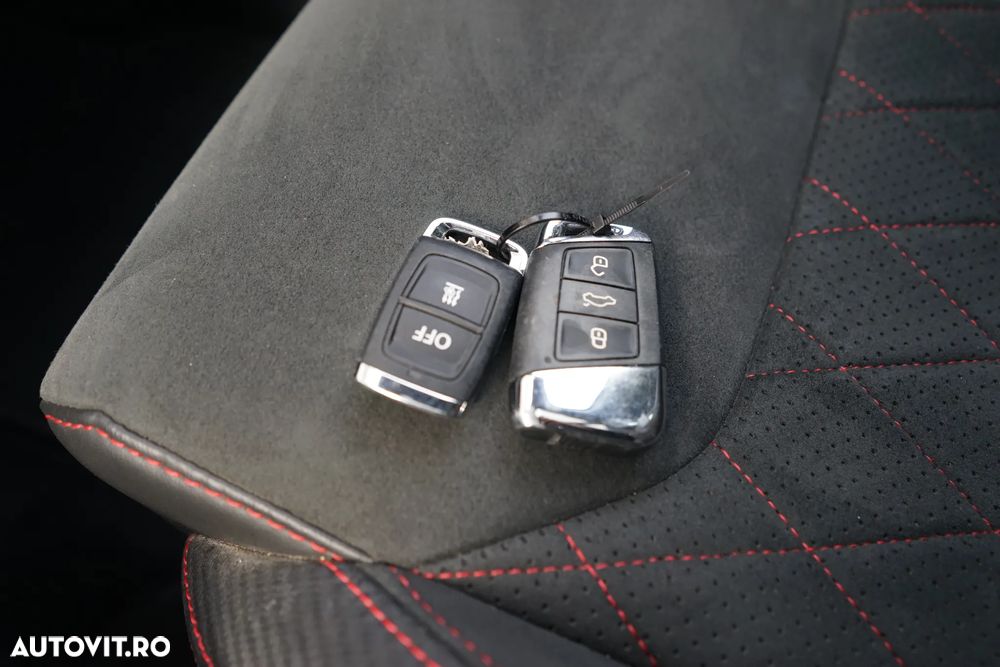 Skoda Kodiaq 2.0 TSI 4X4 DSG RS - 35