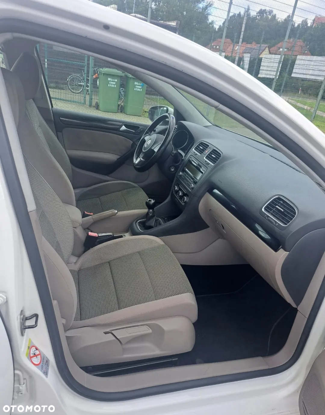 Volkswagen Golf VI 2.0 TDI Comfortline - 10