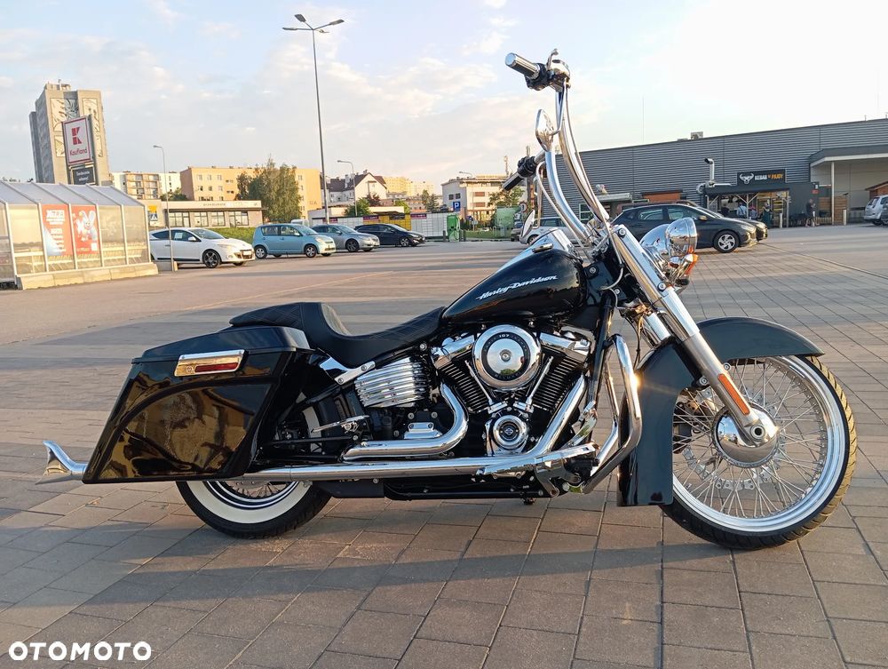 Harley-Davidson Softail Deluxe - 1