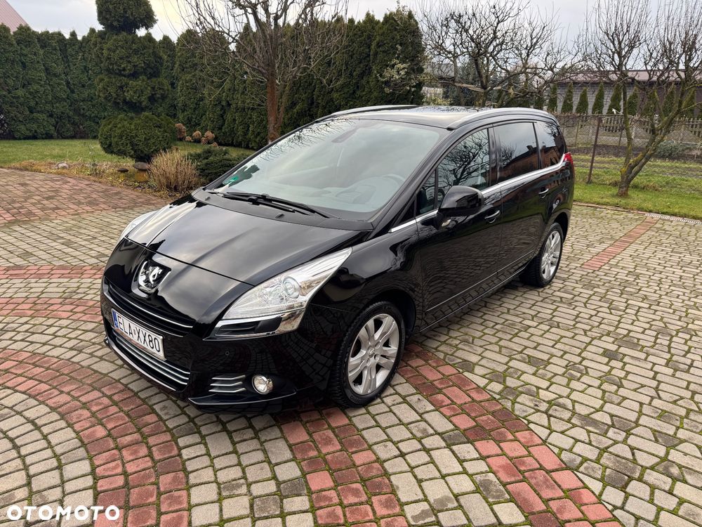 Peugeot 5008 1.6 THP Premium + - 9