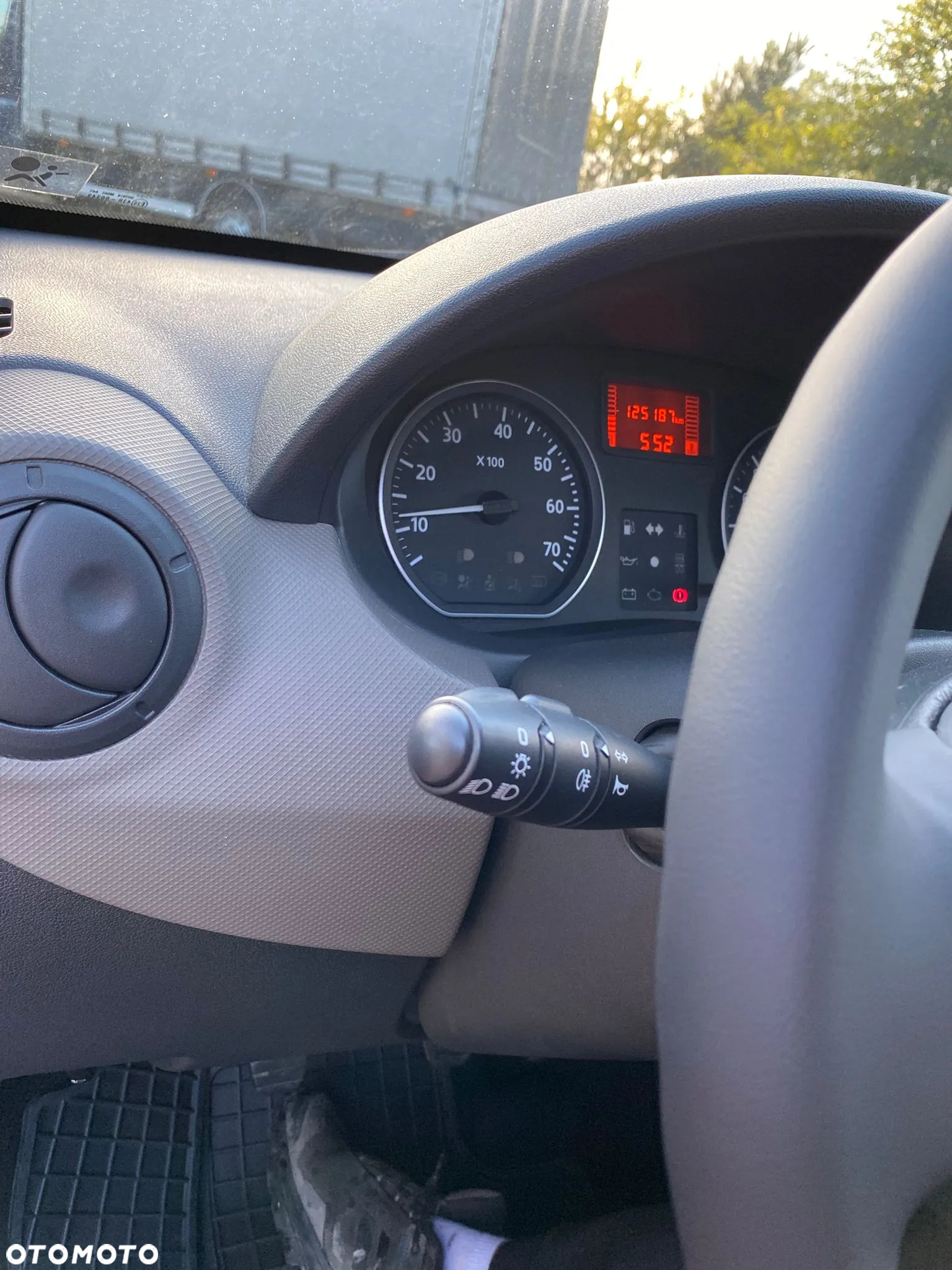 Dacia Sandero 1.4 MPI Laureate - 17