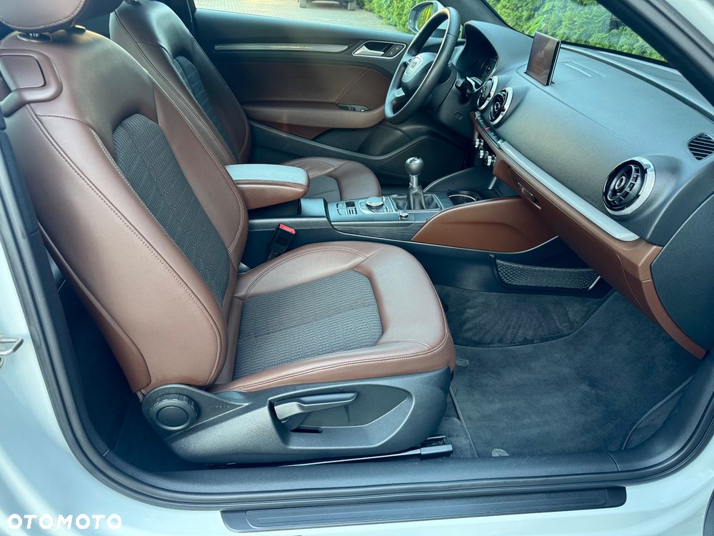 Audi A3 3-drzwiowe 2.0 TDI design - 35