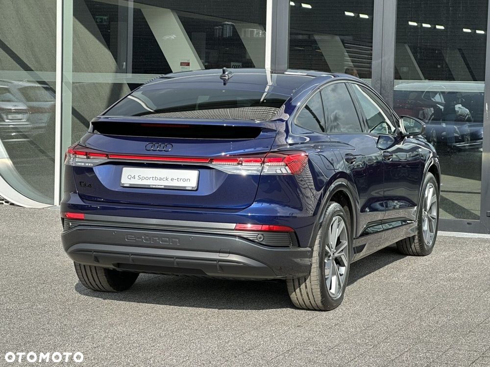 Audi Q4 Sportback e-tron - 6