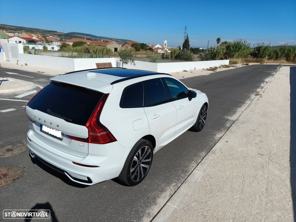 Volvo XC 60 2.0 T6 PHEV R-Design AWD - 4