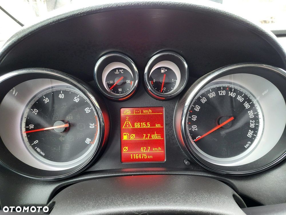 Opel Astra - 34