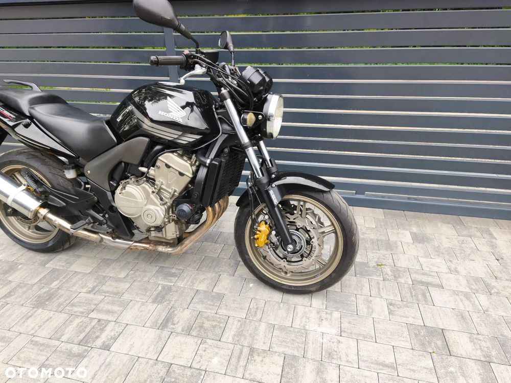 Honda CBF - 2