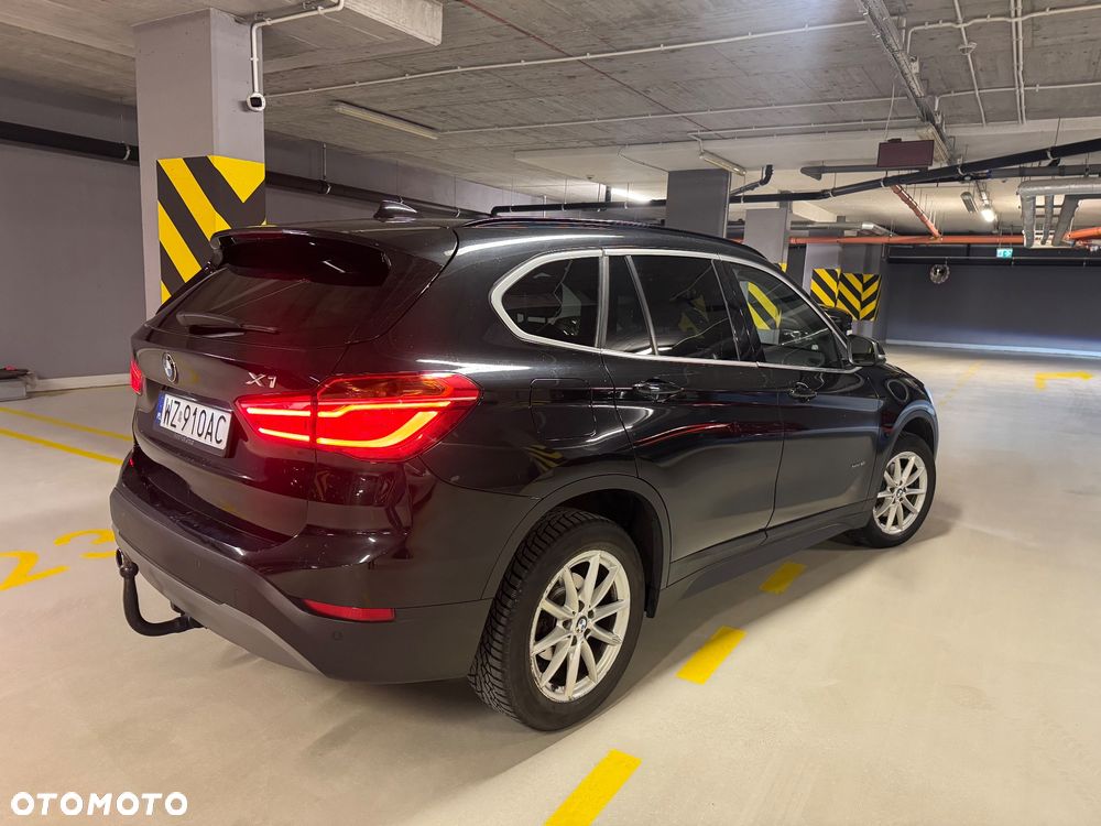 BMW X1 sDrive18i - 5