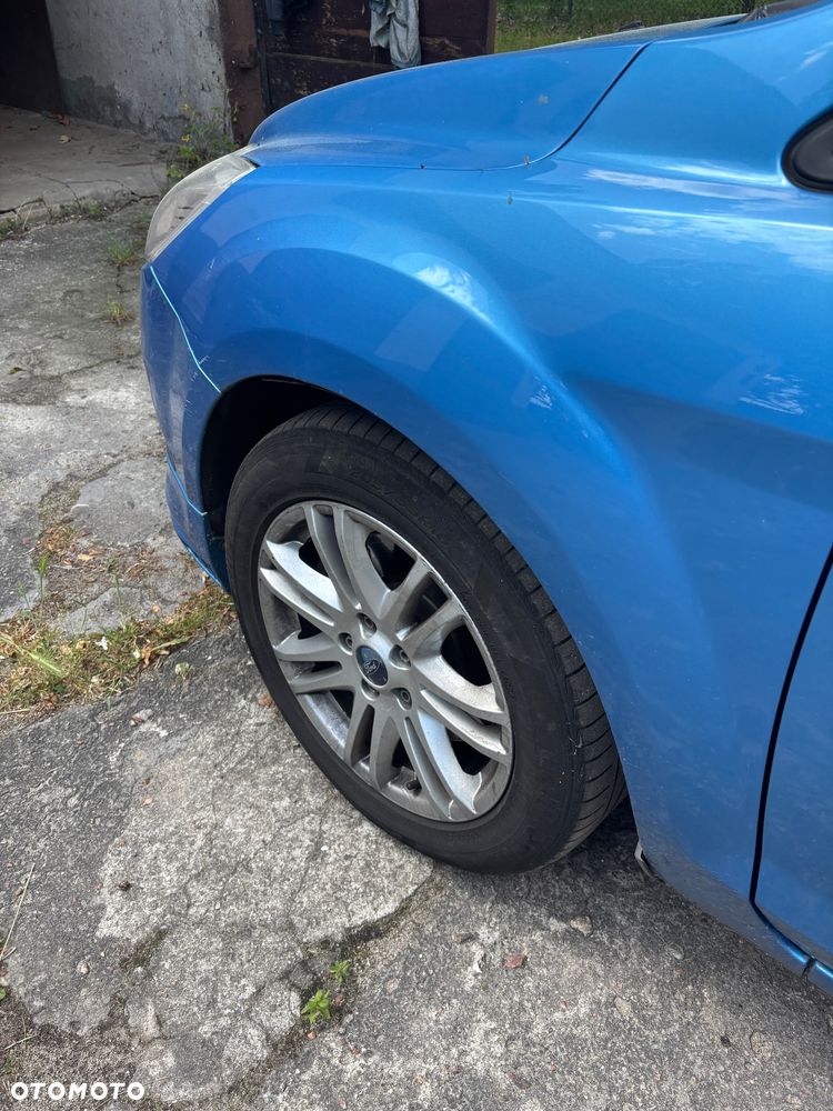 Ford Focus - 12
